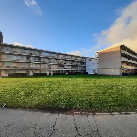 Zonnig In Uniek Gebouw デ ハーン