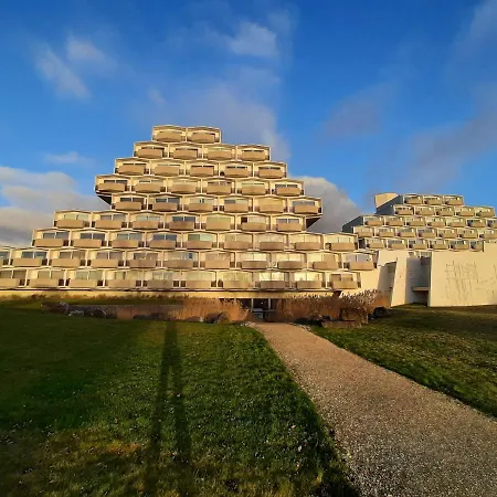 アパート Zonnig In Uniek Gebouw *