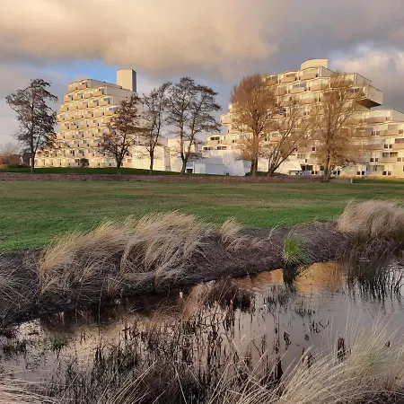 アパート Zonnig In Uniek Gebouw
