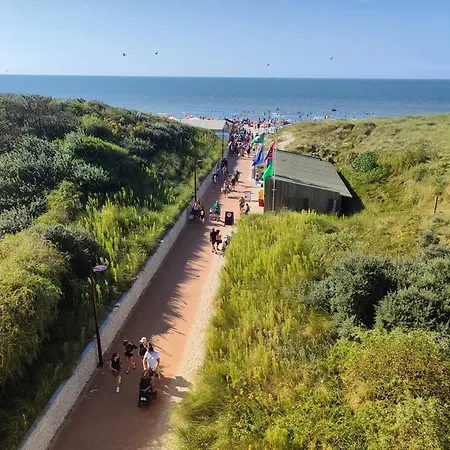 Zonnig In Uniek Gebouw デ ハーン