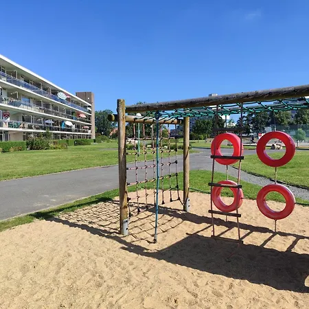 Zonnig In Uniek Gebouw * デ ハーン