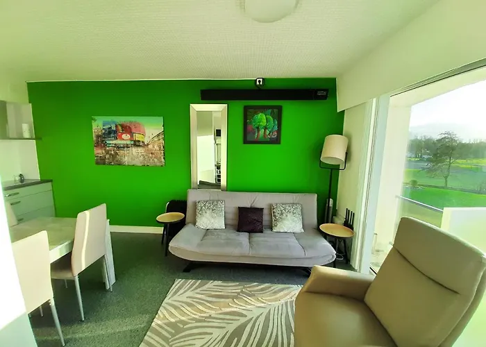 Appartement Zonnig In Uniek Gebouw